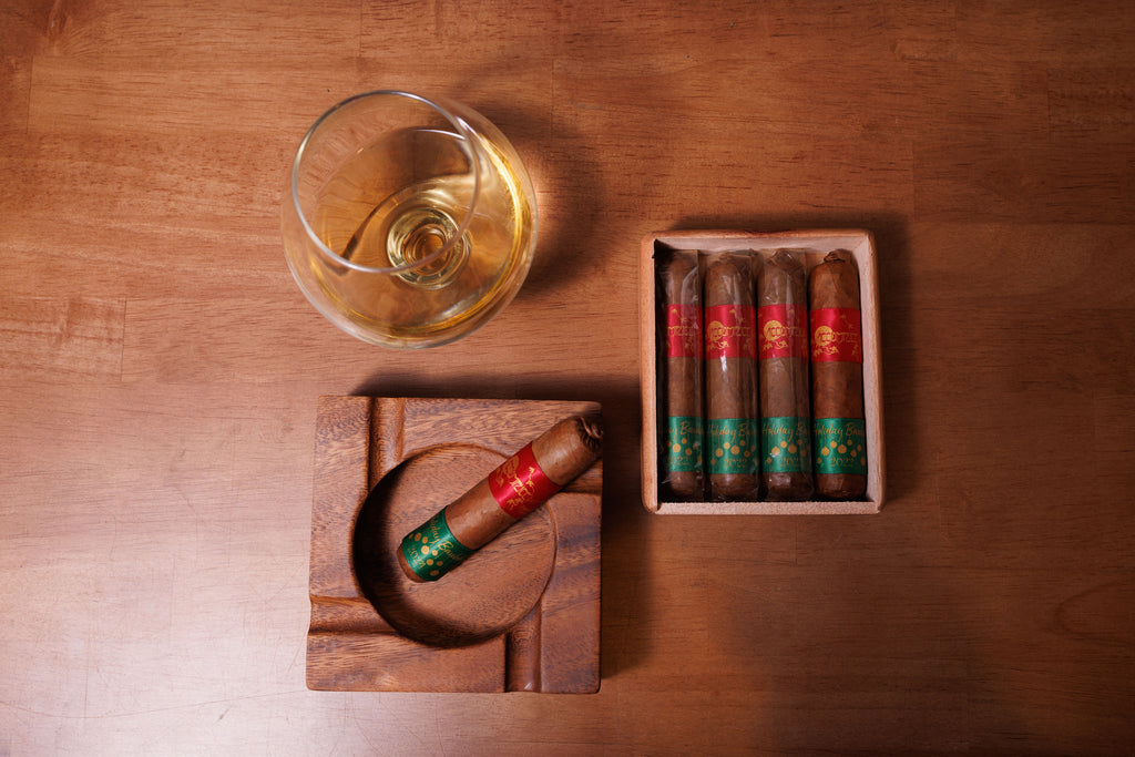 ACCOMPLICE HOLIDAY BAUBLE!!